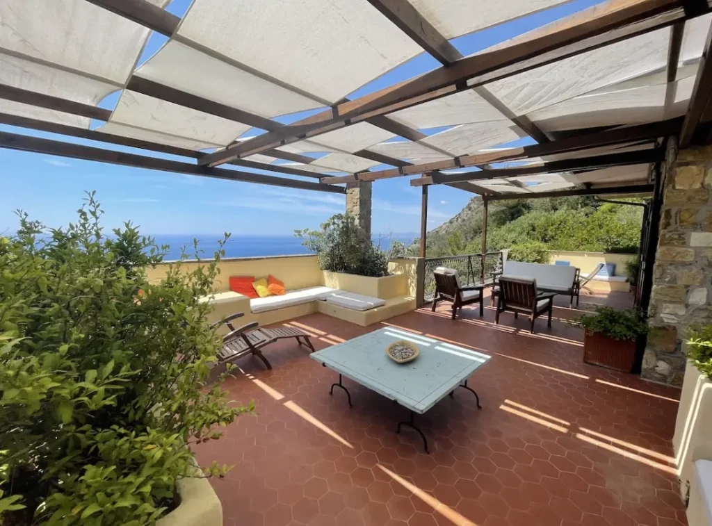 Terrace/patio with stunning view