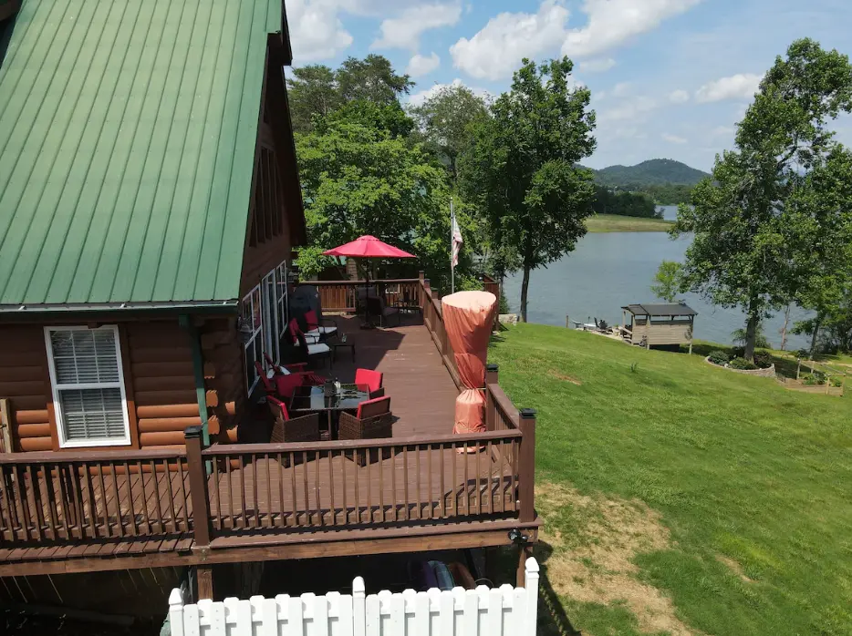 Terrace/patio with stunning views