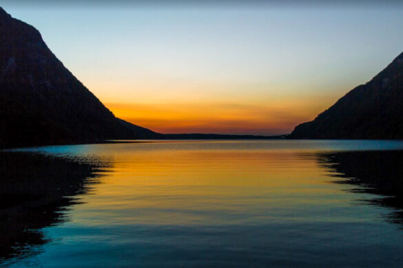 Amazing Lake House Rentals in Vermont You Can Rent Right Now