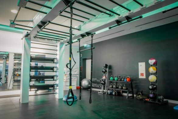 Best Calisthenics Equipment Featured Image
