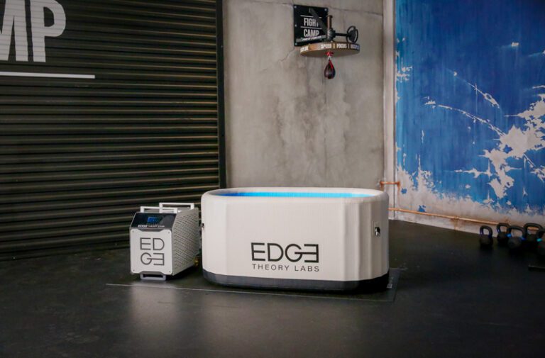 Ice Bath vs. Hot Bath Pros & Cons of Each Global Viewpoint