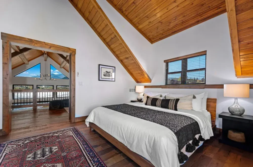 Upper level master bedroom