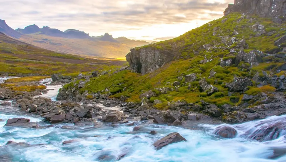 Running water at Iceland