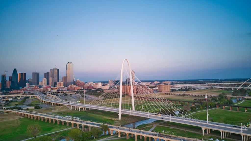 Dallas skyline and the Margaret Hunt Hill Bridge