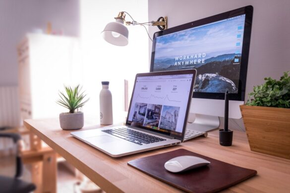 3 Travel Blogging Courses I Actually Recommend in 2025 (From Bloggers I Know)