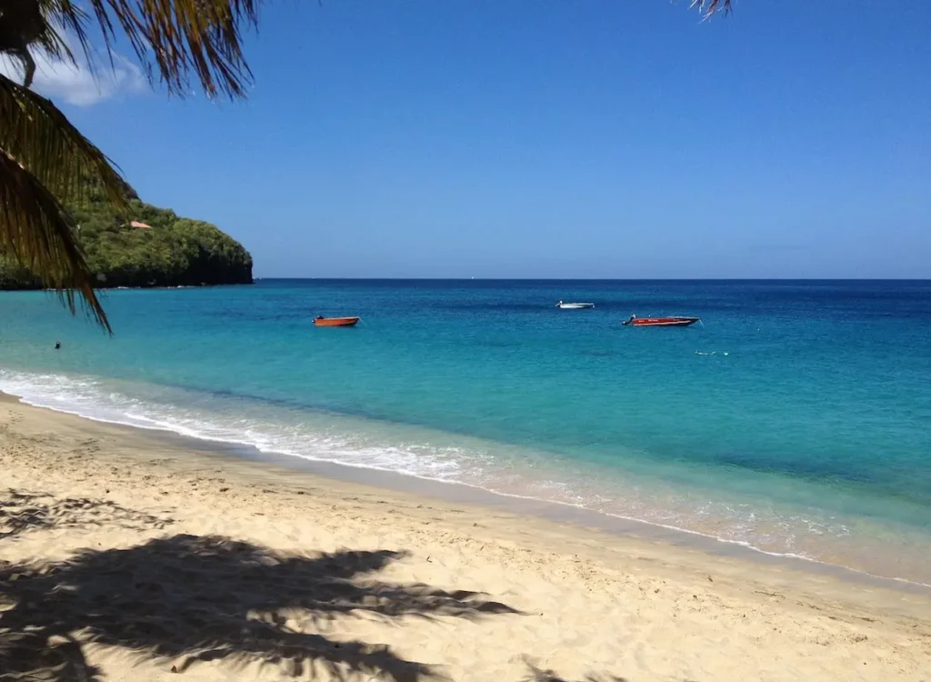 Relaxing beach at Bequia