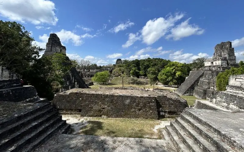 Ancient Mayan pyramids and temples at Tikal, Guatemala.