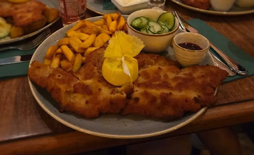 Schnitzelei Mitte