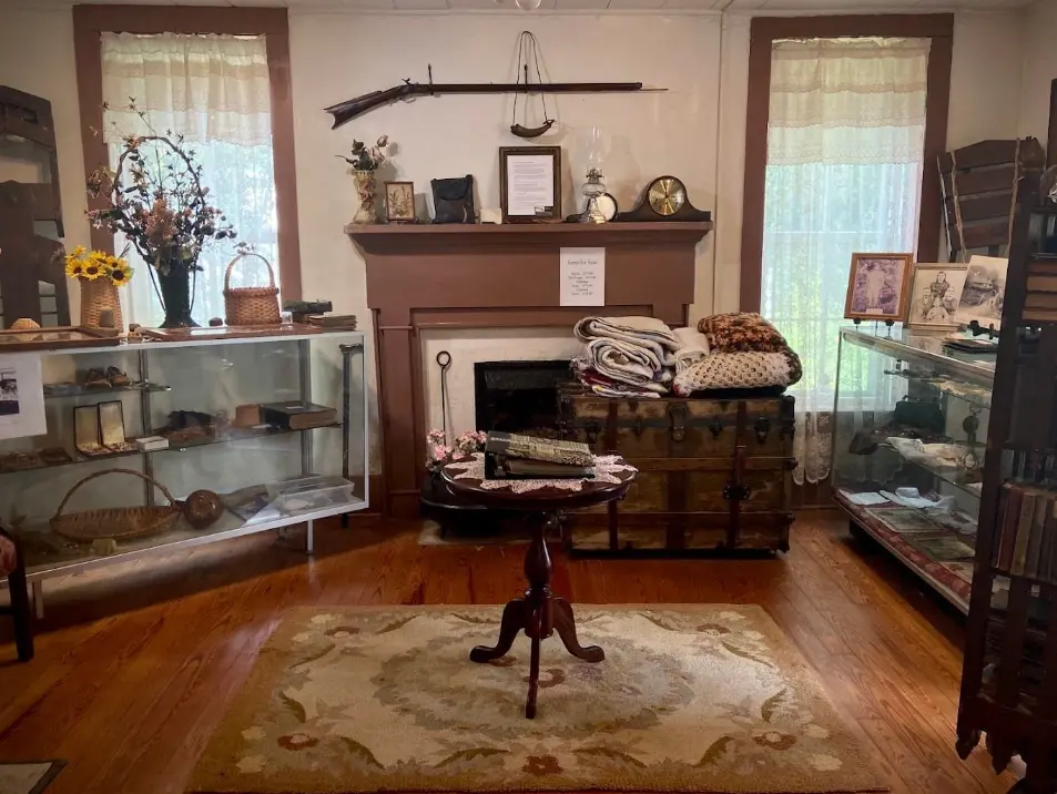 Baugh House, Fannin County Historical Museum