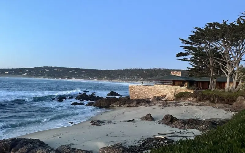 Frank Lloyd Wright’s Walker House on the rocky shore overlooking the ocean.