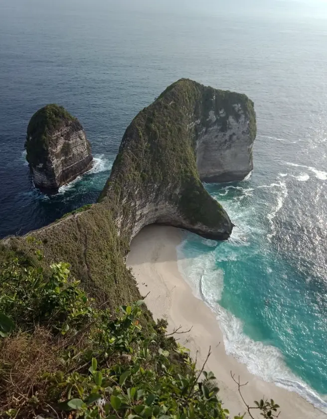 Kelingking Beach