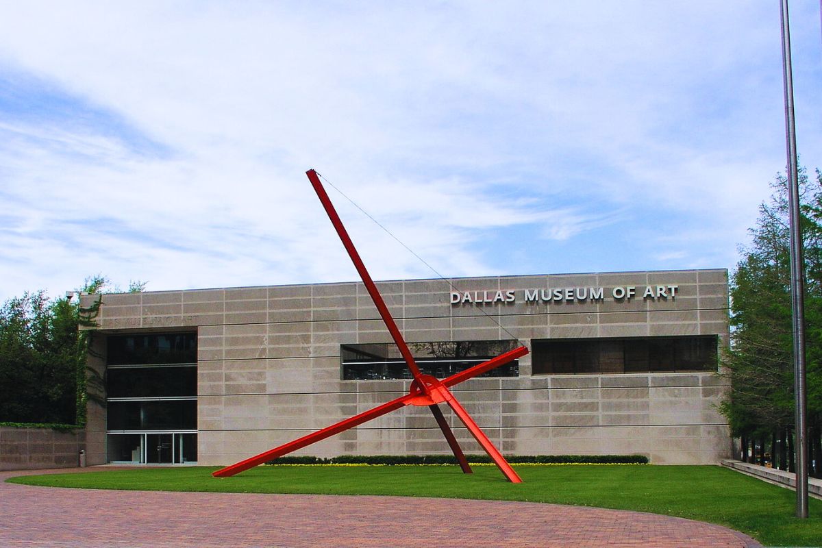 What to Do in Dallas in 2026: JFK History, Street Art & Skyline Views ...