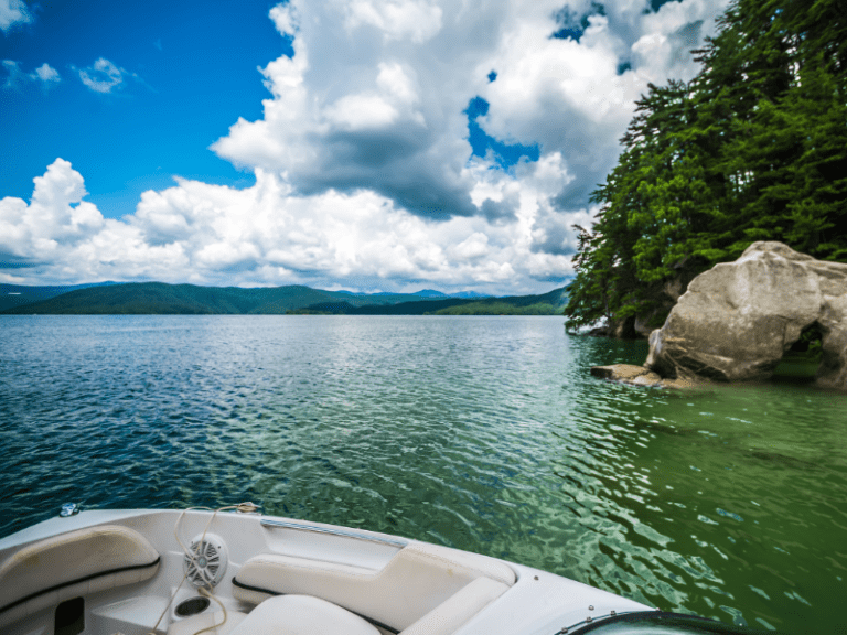 7 Best East Coast Lakes for Vacation Global Viewpoint