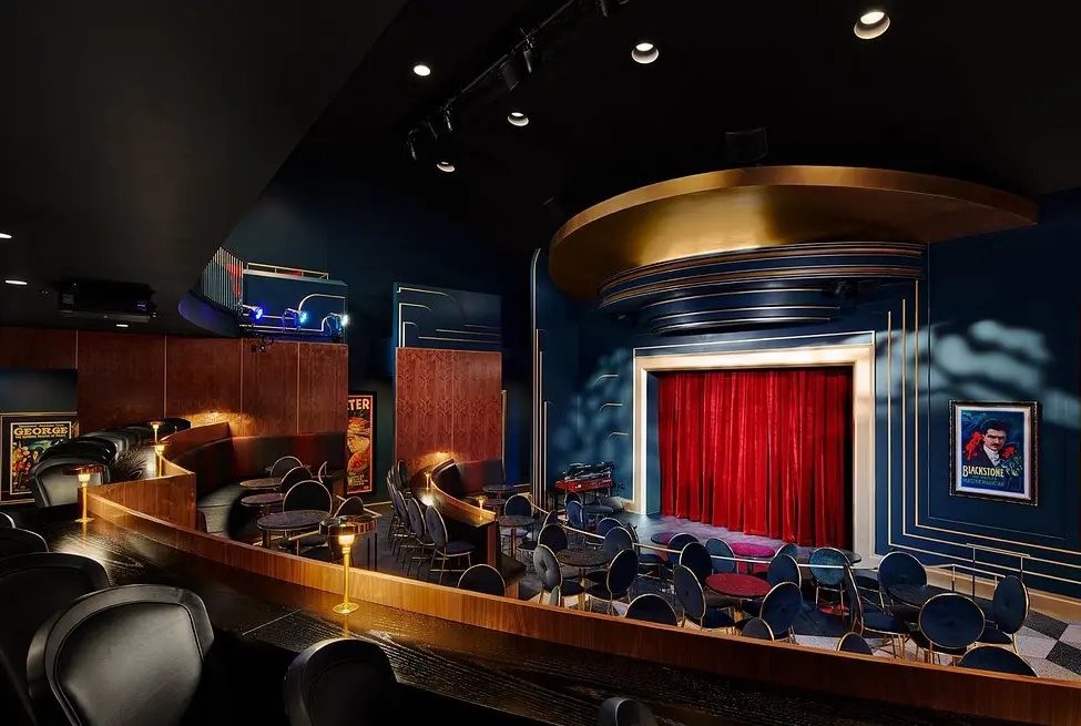 Chicago Magic Lounge