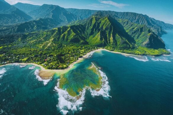 here are the 13 cheapest places to fly from Hawaii in 2023
