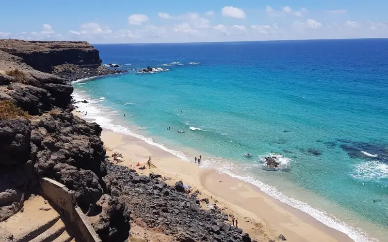 Sandy beach and turquoise water on Fuerteventura.