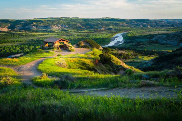 12 Incredibly Cool Attractions in North Dakota for Travel Lovers