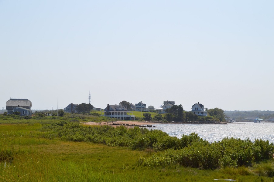 Block Island's Coastal Marvels Await - Spectacular Views and Unique Ecological Delights Await.