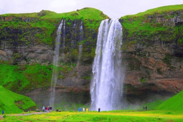 From Glaciers to Volcanoes: 12 Most Beautiful Places to Visit in Iceland