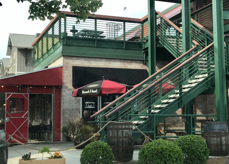 Midwood Smokehouse offers unbeatable NC cuisine with a rustic ambiance and mouthwatering aroma.