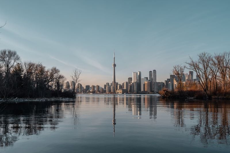 Exploring the Tranquil Beauty of Ontario's Lakeside Retreats