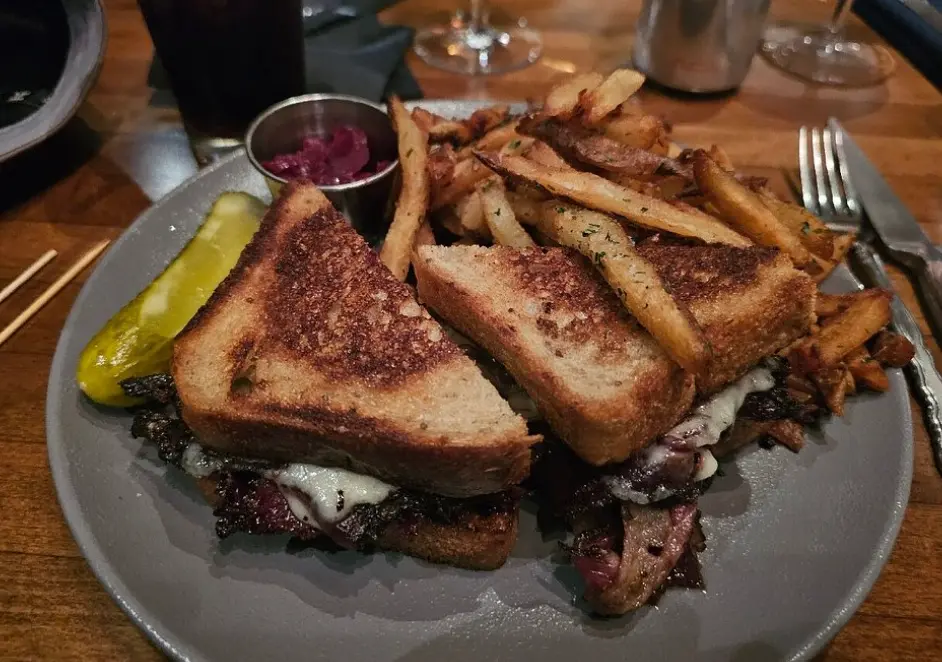 The Ravenous Pig