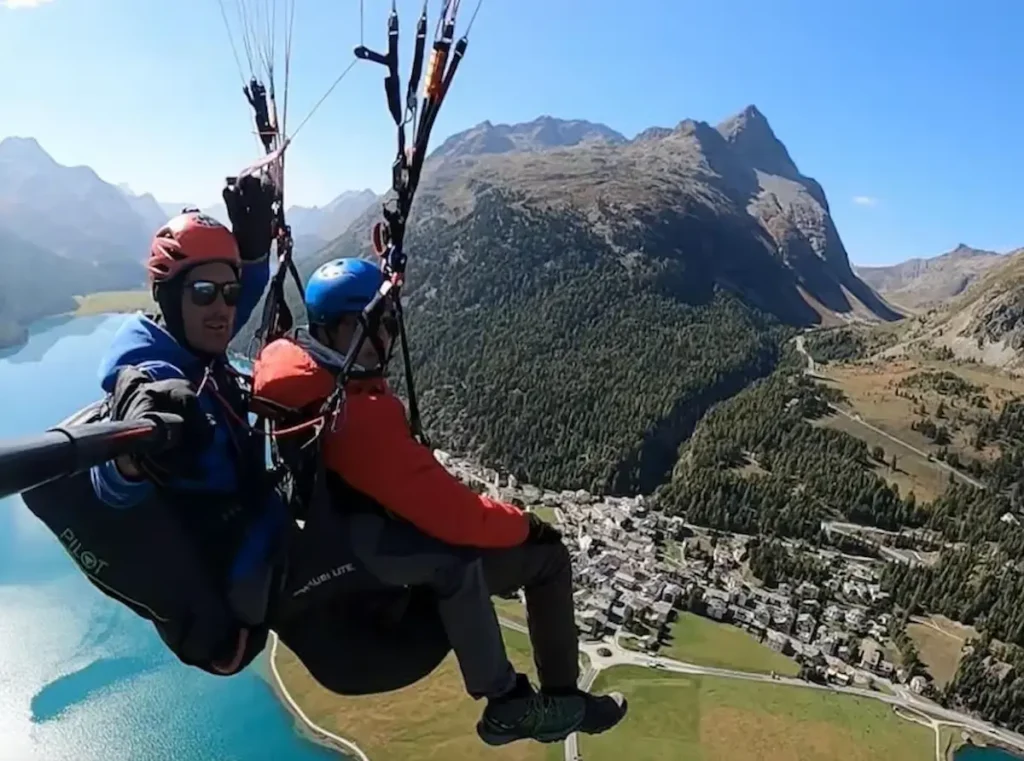 St. Moritz: Engadin paragliding with great extras