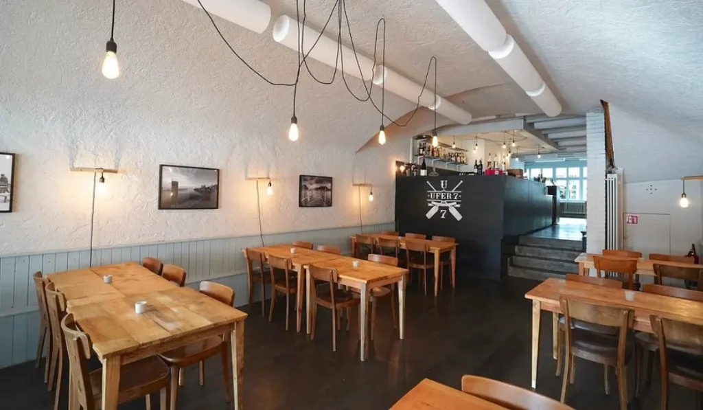 Ufer7 interior detail