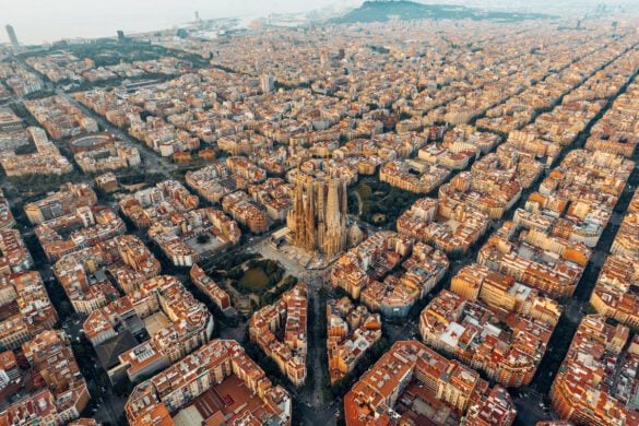 The 12 Prettiest Spots in Barcelona You Won’t Believe Exist