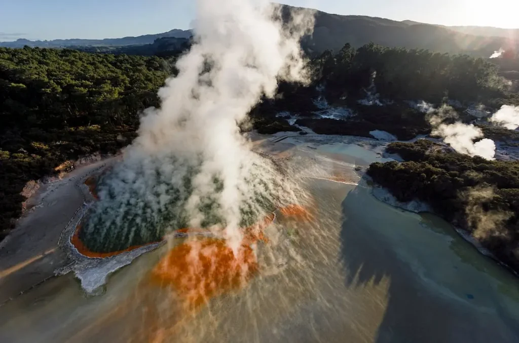 Wai-O-Tapu Thermal Wonderland 