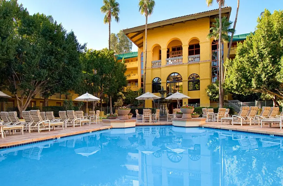 Hilton Phoenix Tapatio Cliffs Resort