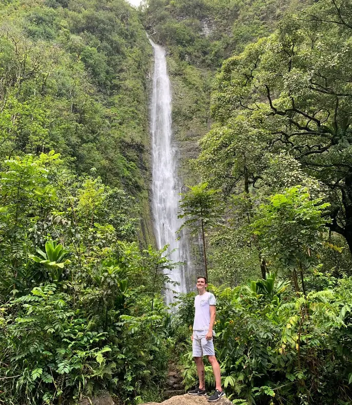 Jon Miksis (Global Viewpoint) at Waimoku Falls