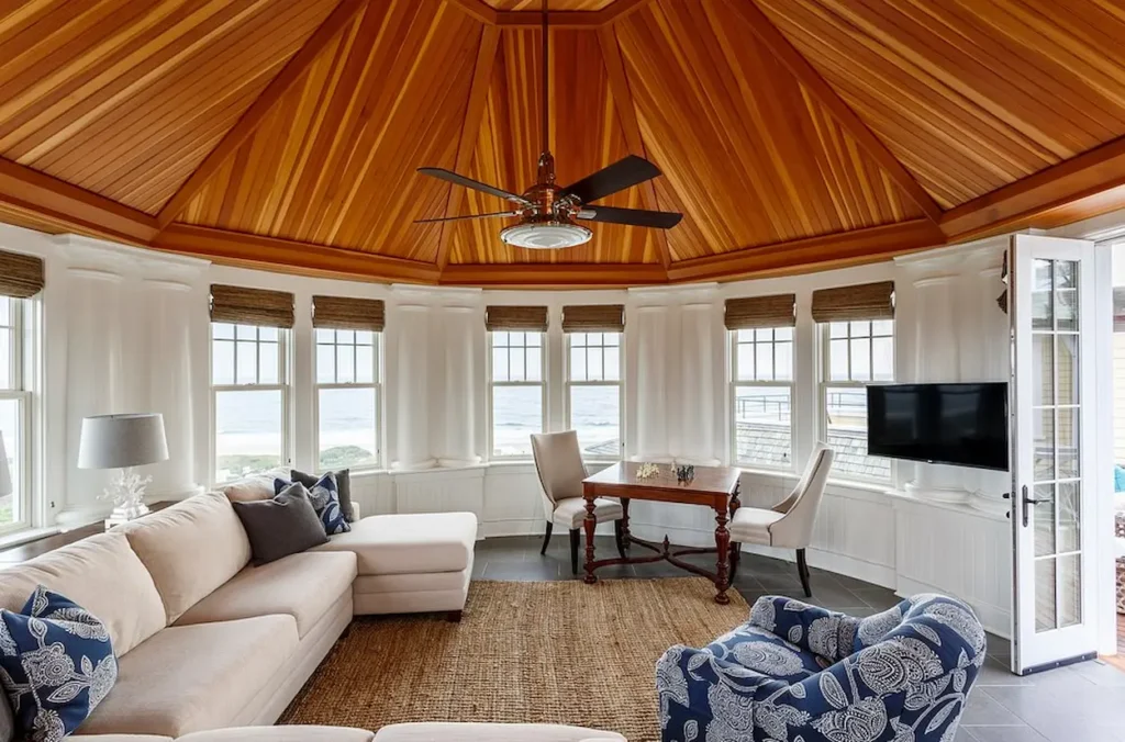 The Carousel signature suite