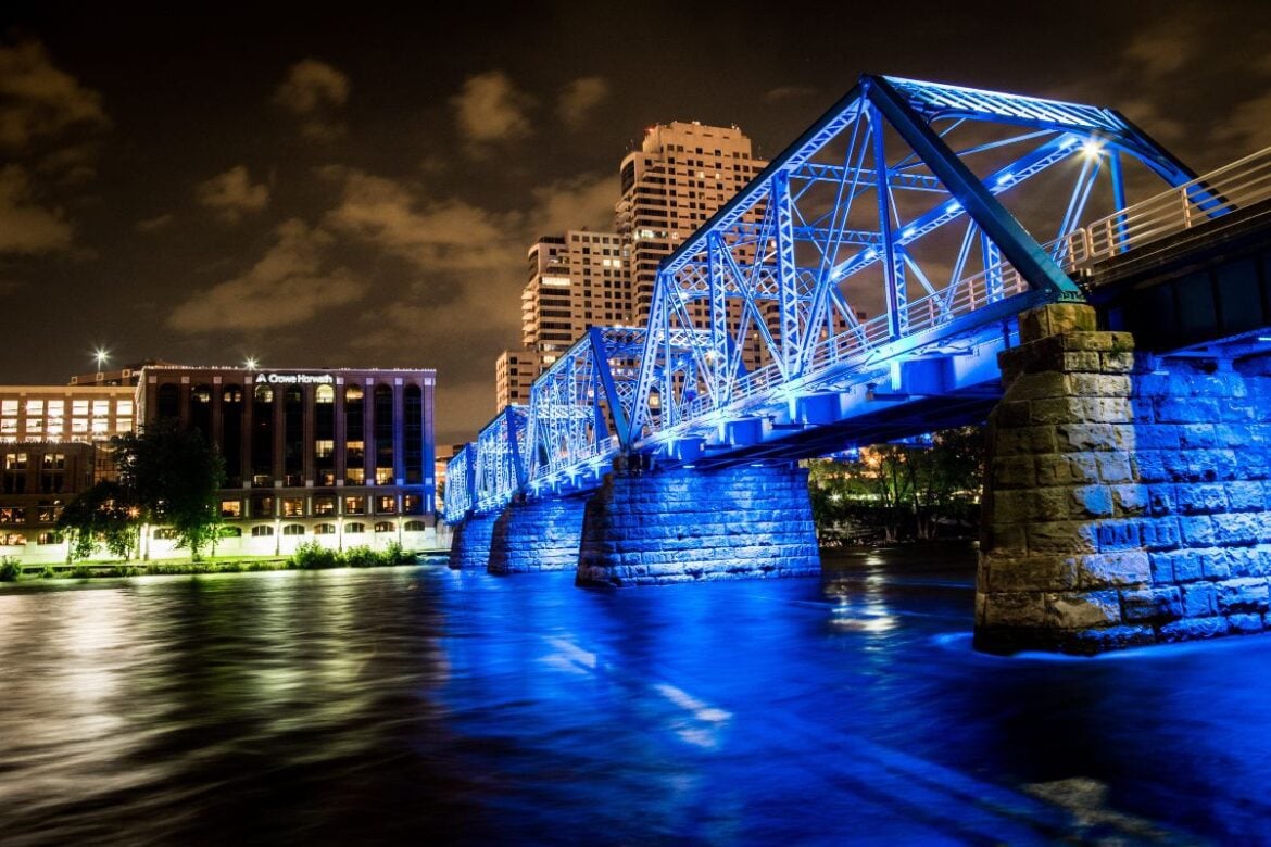 here are the cheapest places to fly from the Grand Rapids