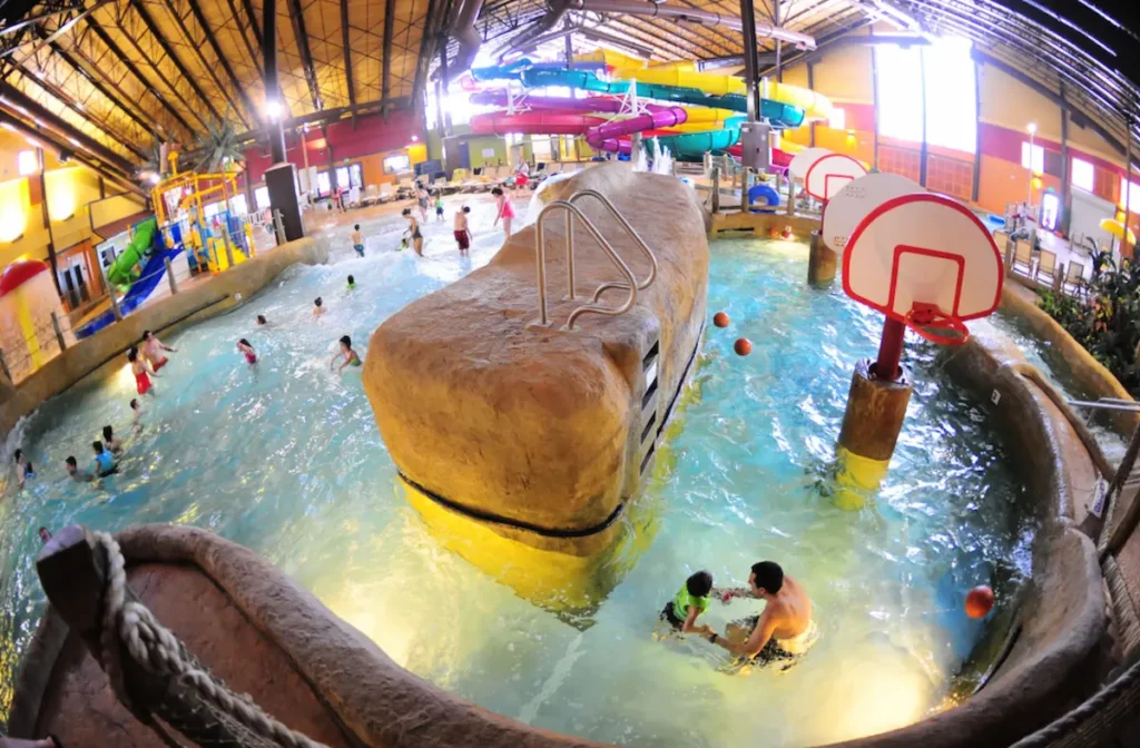 Inside Kahuna Laguna