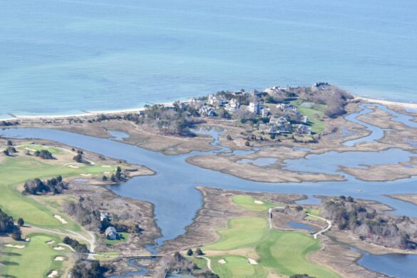 Hyannis Travel Guide: JFK History, Island Ferries & Cape Cod Beaches