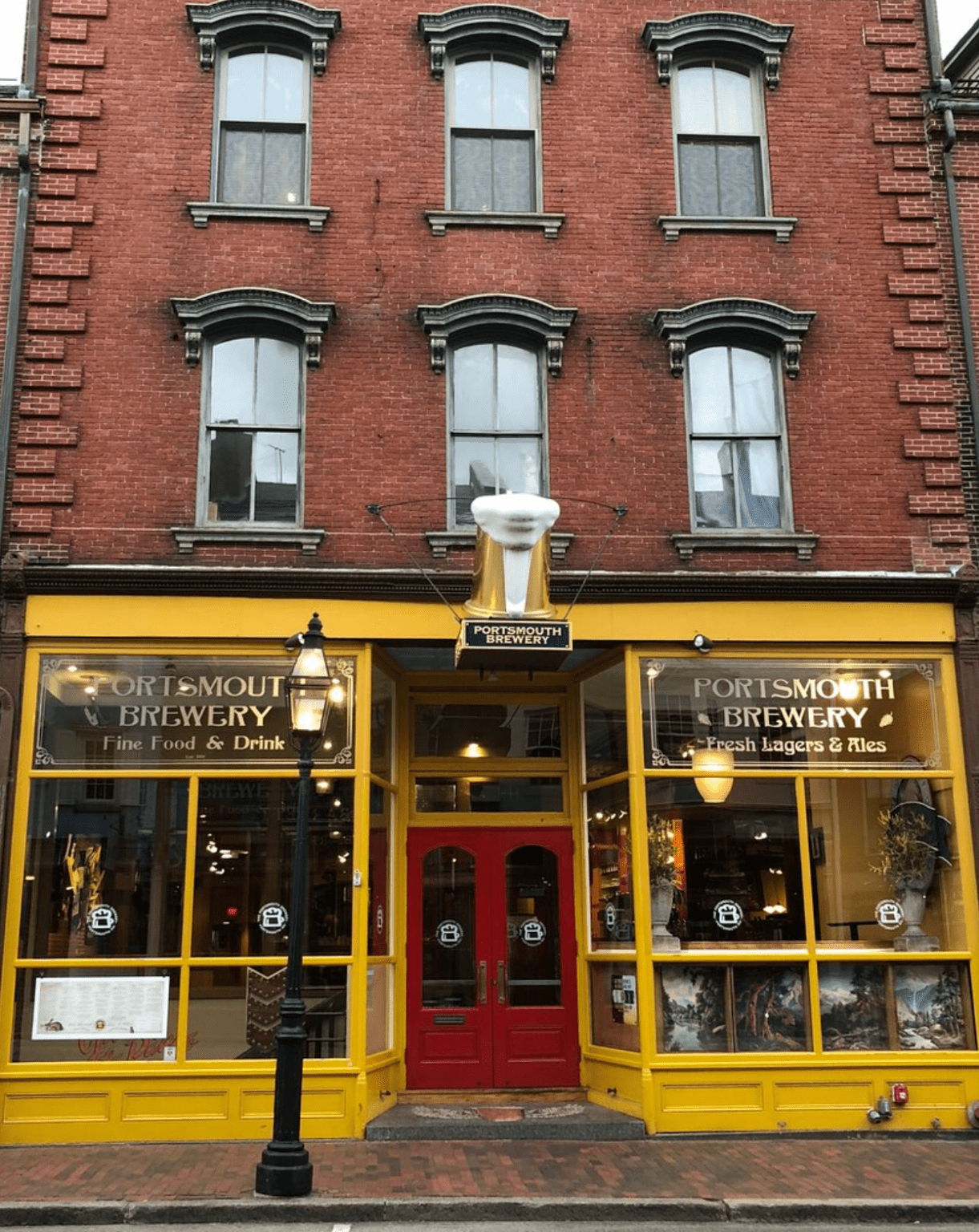 Portsmouth NH Travel Guide: Brewery Tours, Historic Homes & River Cruises