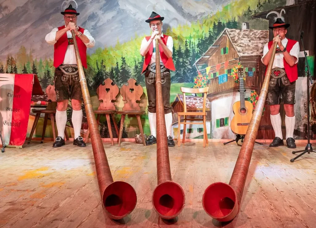 Tyrolean Folk Show in Innsbruck