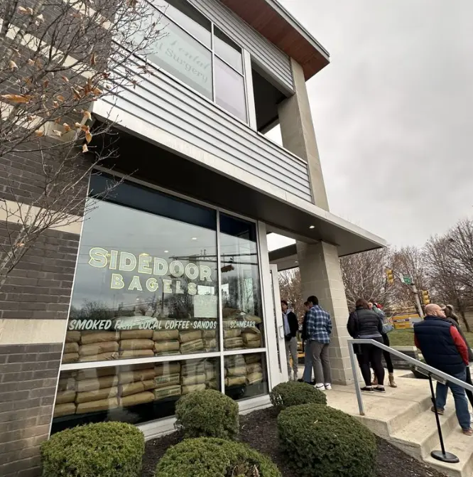 Exterior of Sidedoor Bagel