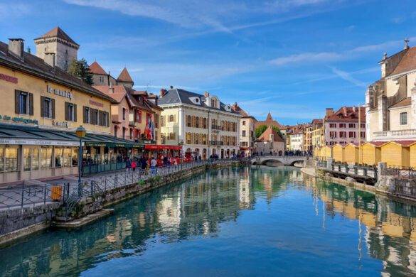 Top 12 Spots in Annecy, France for the Ultimate Local Experience