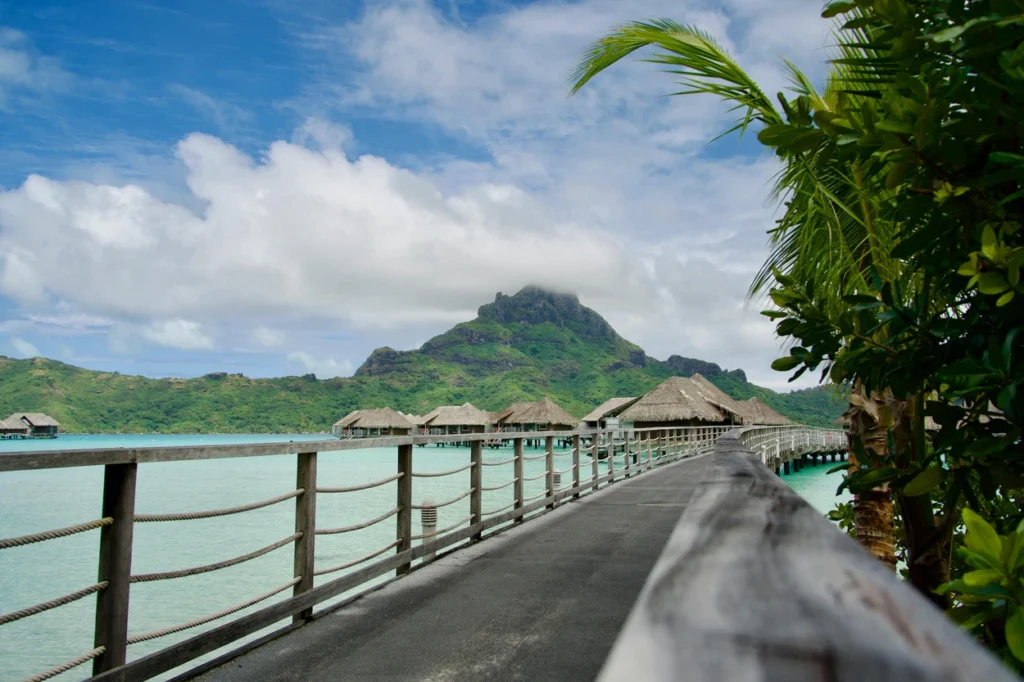 Fly to Bora Bora with ease thanks to Air Moana