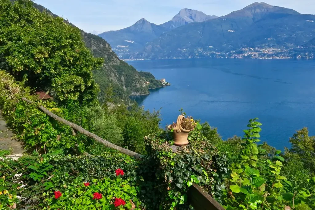 Menaggio Promenade