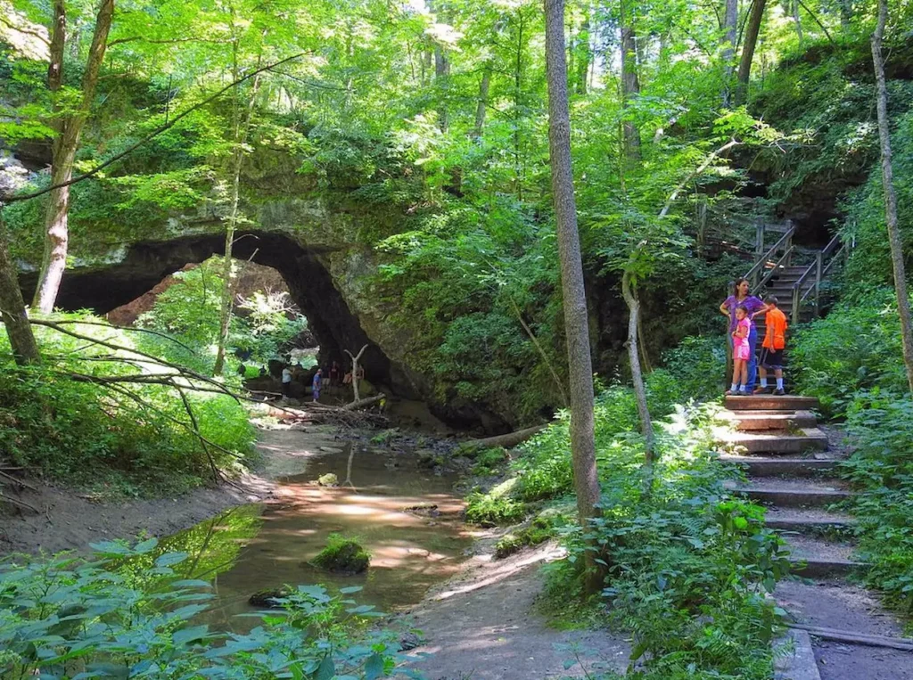 Maquoketa Caves State Park
