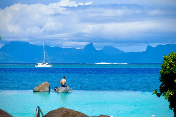 15 Must-See Tahiti Attractions & Unique Activities