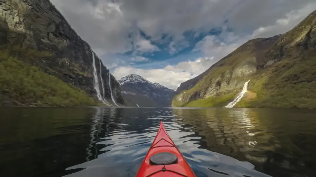 Guided Kayak Tour in Geiranger Fjord