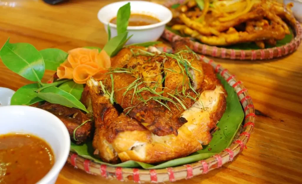 Quan Kien - 100 Tue Tinh