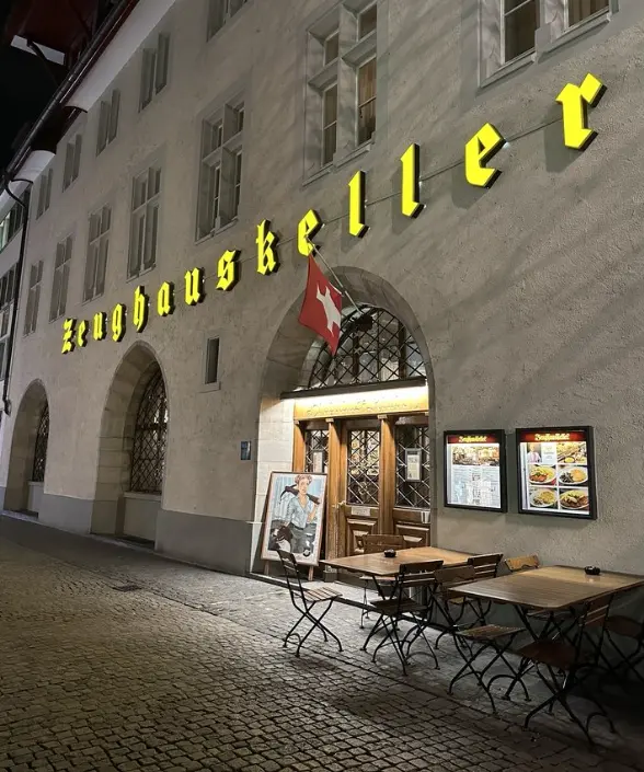 Zeughauskeller entrance