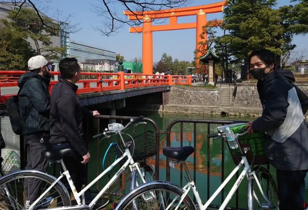 Morning E-bike Tour of Fushimi-Inari, Gion, Nanzen-ji, Kamo River
