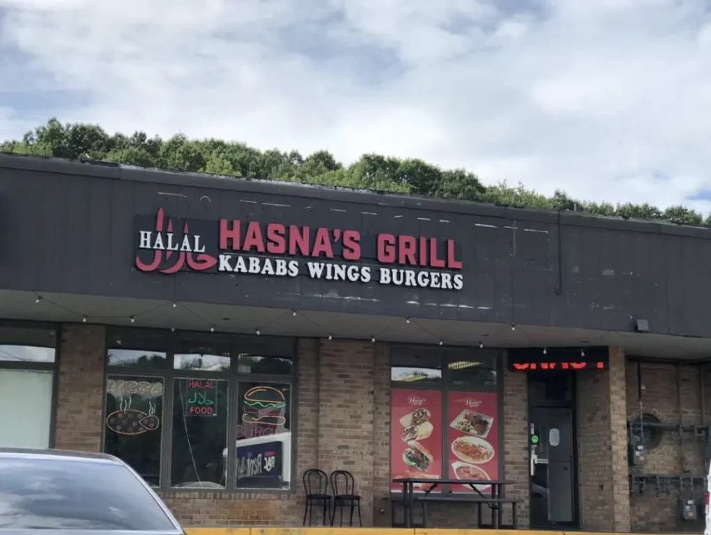 Hasna's Grill entrance