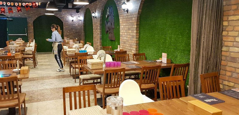 Mr Tree Station is one of the unique retaurants in Taipei.